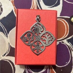 Retired James Avery Sterling Rare XL Quatrefoil Four Seasons Pendant